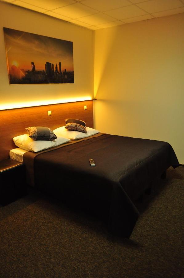 Villa B&B Warsawa Bagian luar foto