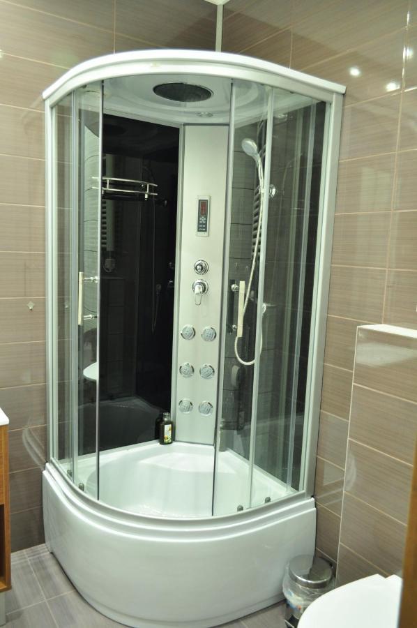 Villa B&B Warsawa Bagian luar foto