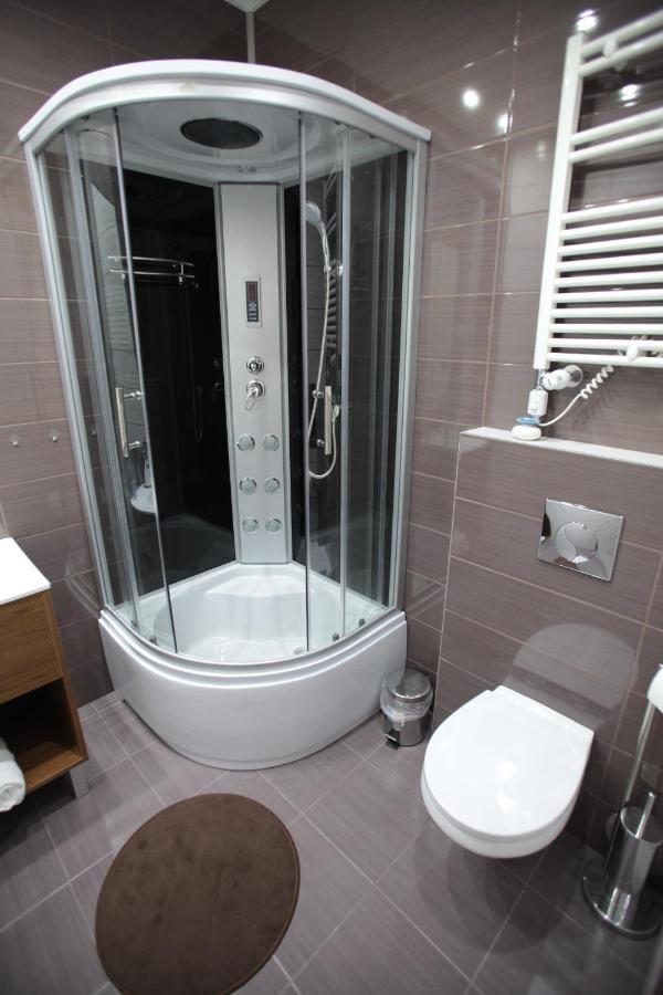 Villa B&B Warsawa Bagian luar foto